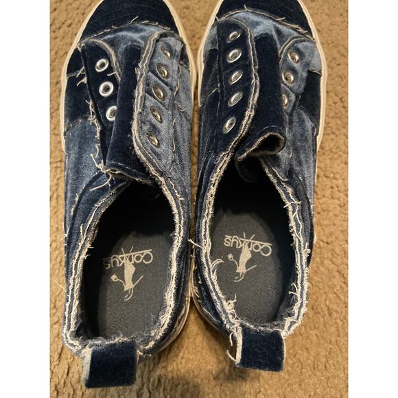 Women's Corkys blue velvet slip on shoes size 6 - Picture 6 of 6
